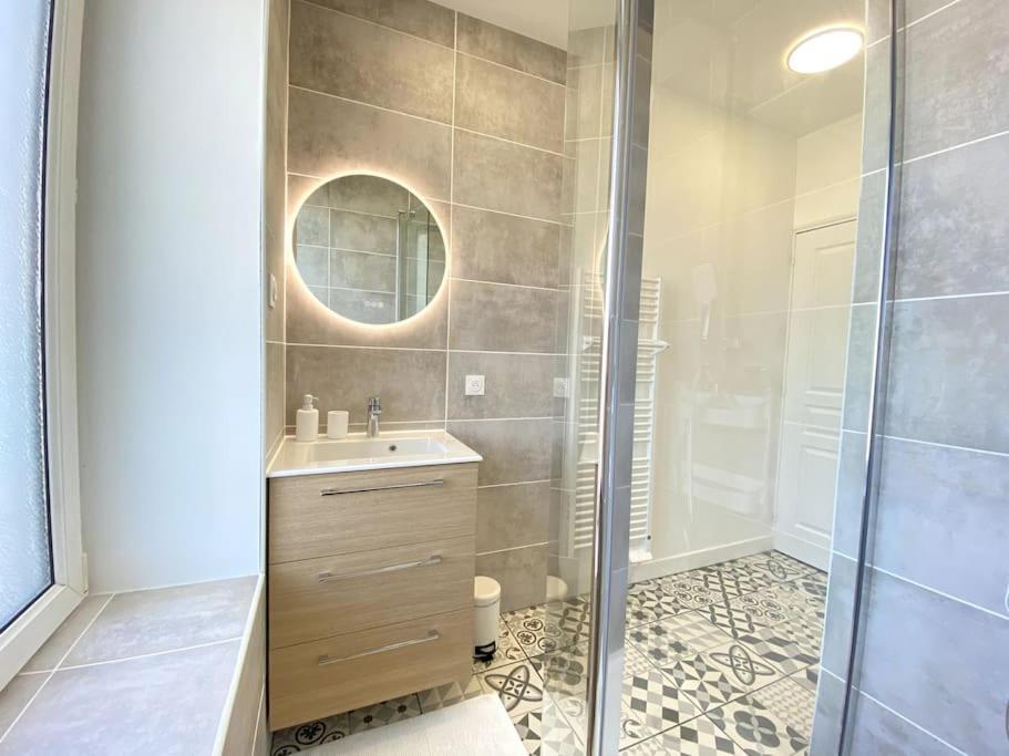 Апартаменти Le Dandy-Proche Centre-Neuf Шатору Екстер'єр фото